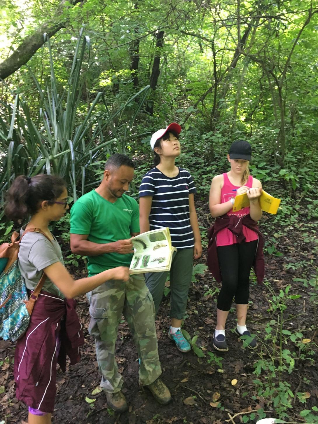 Projects Abroad volunteers assist with wildlife survey in Costa Rica. A group of high school volunteers help identify the wildlife found in Barra Honda National Park.